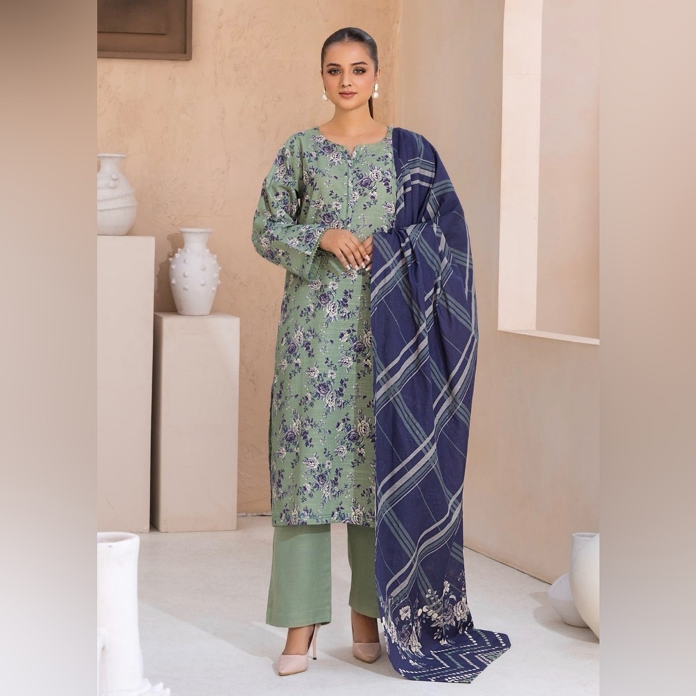 Floral Green Kurta with Blue Dupatta